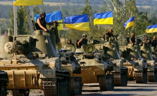 Ukrajina konvoj tenk