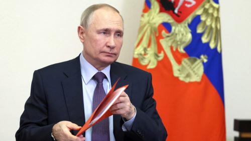 Путин потписао: Забрањена ЛГБТ пропаганда, педофилија и промена пола у Русији