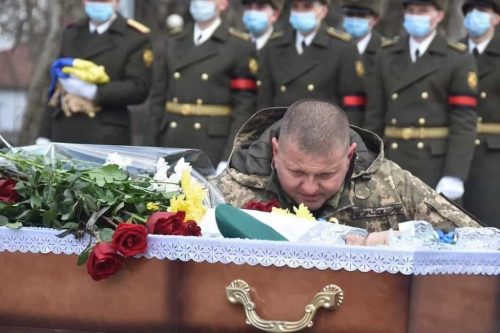 Генерал Залужни открио војном врху САД да украјинска армија већ има 257.000 погинулих