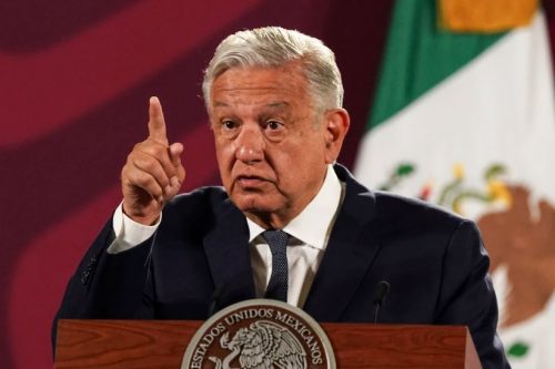 Председник Мексика Бајдену: Престаните да себе доживљавате као светску владу