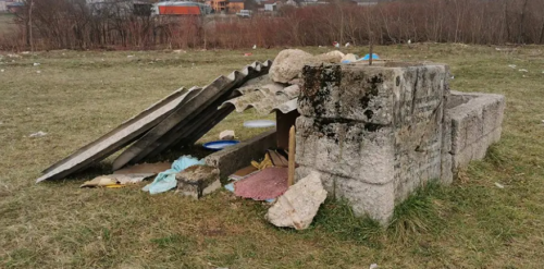 На Гаравицама код Бихаћа оскрнављен споменик српским жртвама