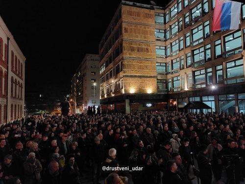 Београд: Одржан студентски протест против издаје Косова и Метохије. Најављено ново окупљање за седам дана