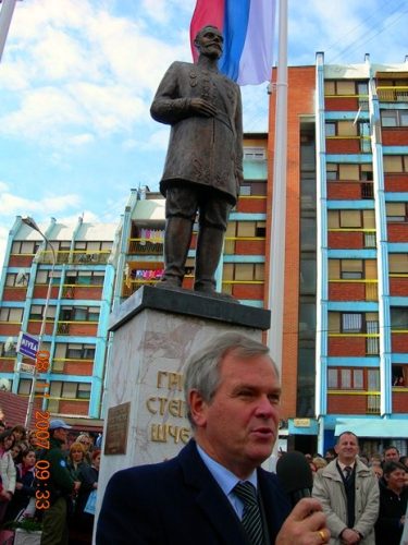 Руски амбасадор Александар Алексејев на откривању споменика Шчербини