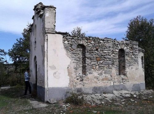 Срушена црква у селу Дојинце