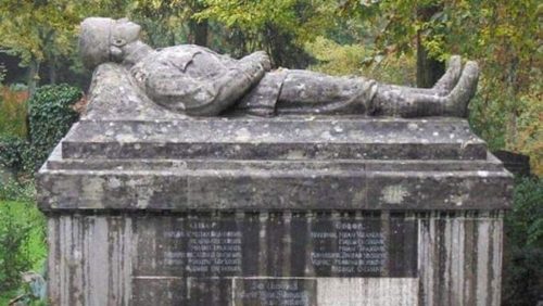 Споменик Српском борцу у Улму