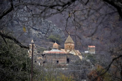 Албанизација древних јерменских манастира у Нагорно Карабаху