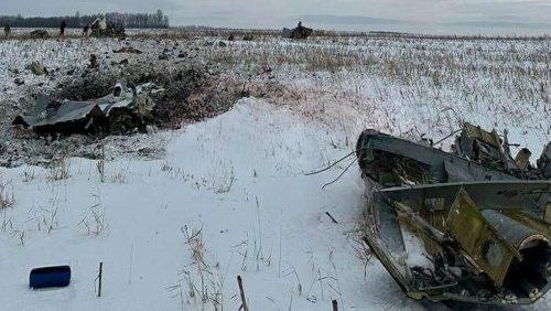 Министарство одбране Русије: Украјинци обавештени о лету, оборили авион са заробљеницима