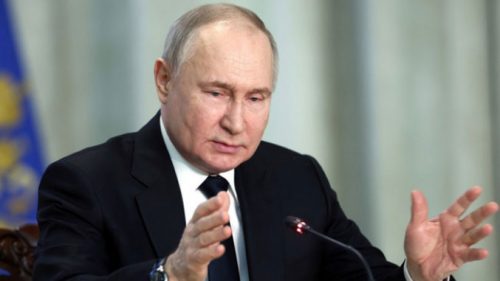 Путин: Застрашују народ да ћемо их напасти, желе да им избију новац из џепа