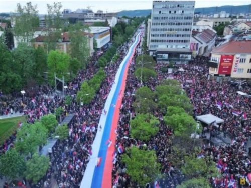 Са митинга „Српска те зове“ јасно поручено – Нећемо дозволити да понизите страдалнички народ!